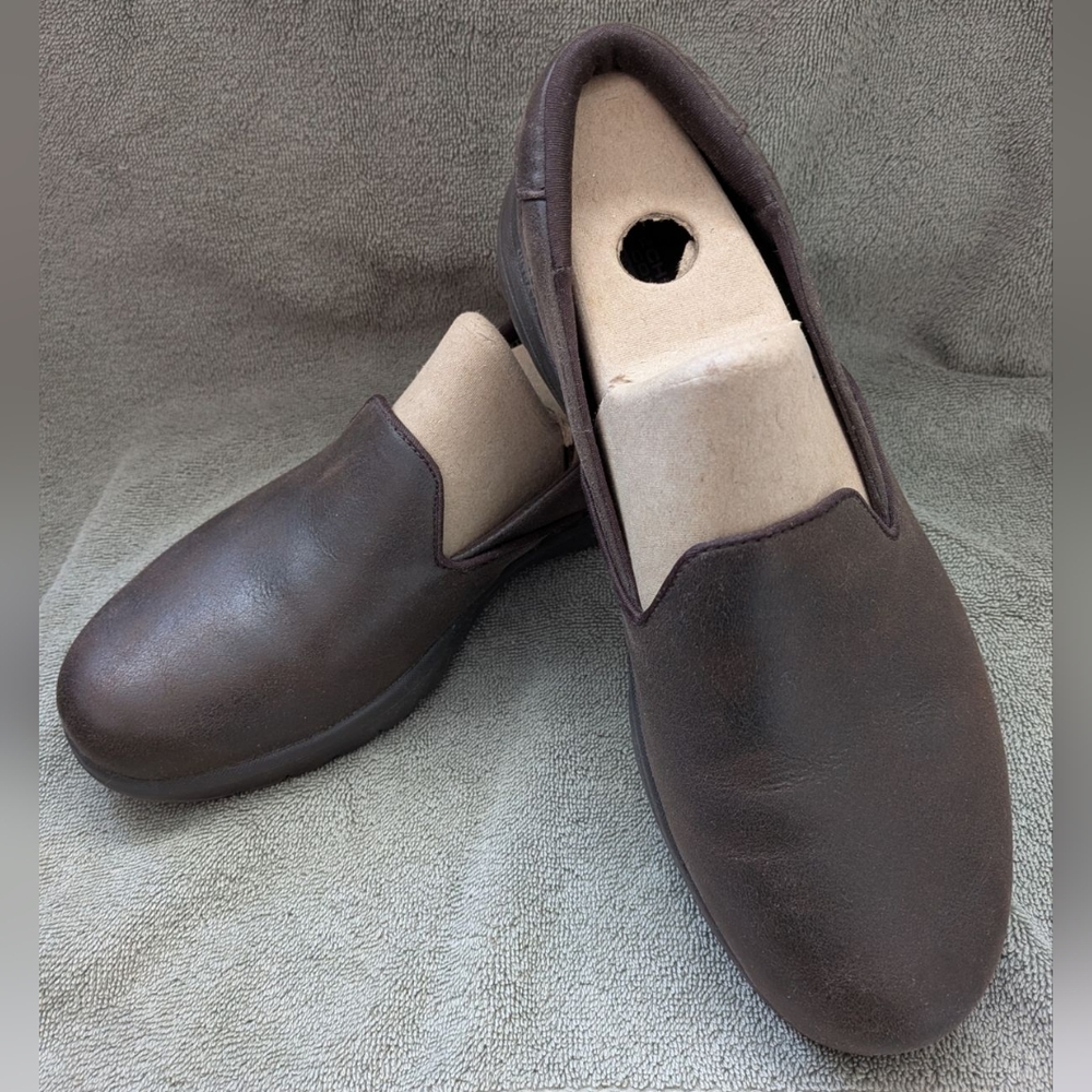 Sketchers On The Go Chocolate brown shoes
